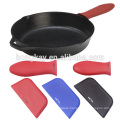 Amazon hot Selling Silicone pot Handle Holder Assist Holder Pan Scraper Grill Scraper with BPA free